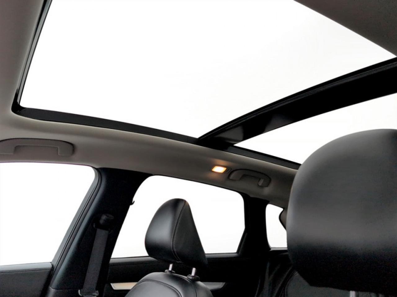 2020 Infiniti QX50 ESSENTIAL AWD  **LOW MILEAGE** Photo