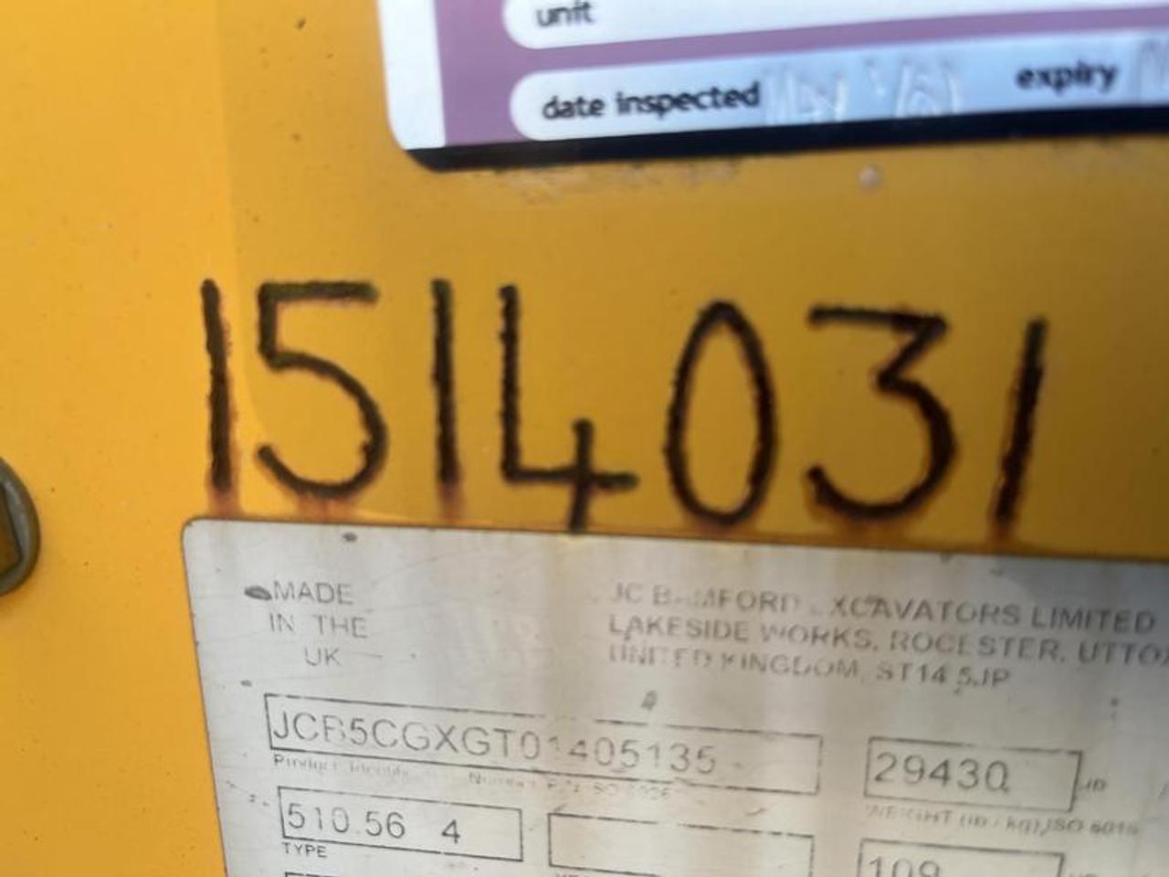 13567916