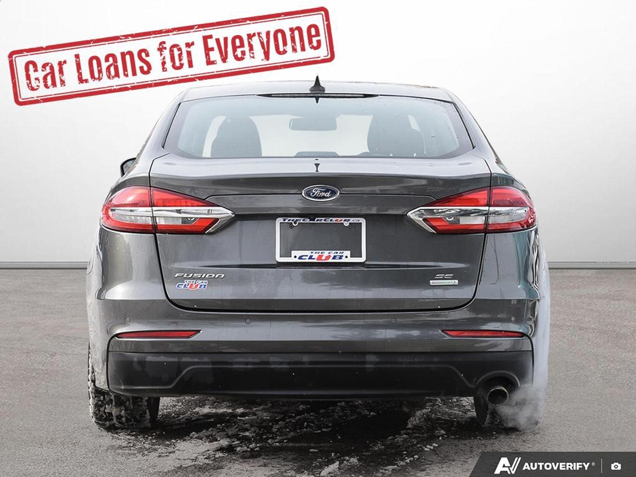 2019 Ford Fusion SE Photo4