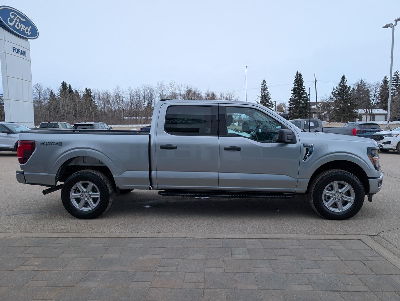 2026 Ford F-150 XLT Photo4