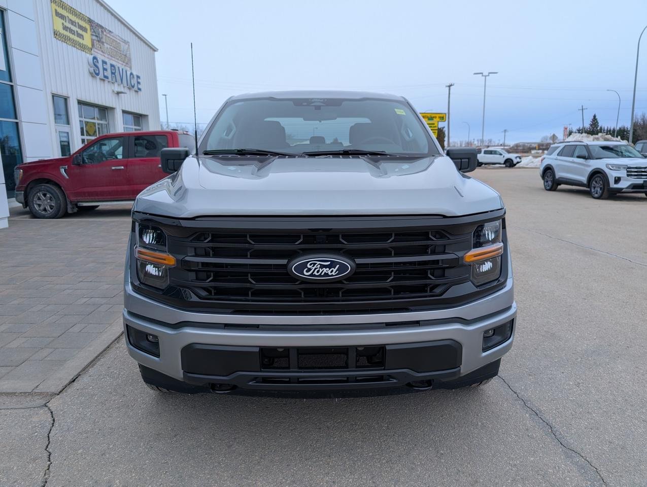 2026 Ford F-150 XLT Photo2