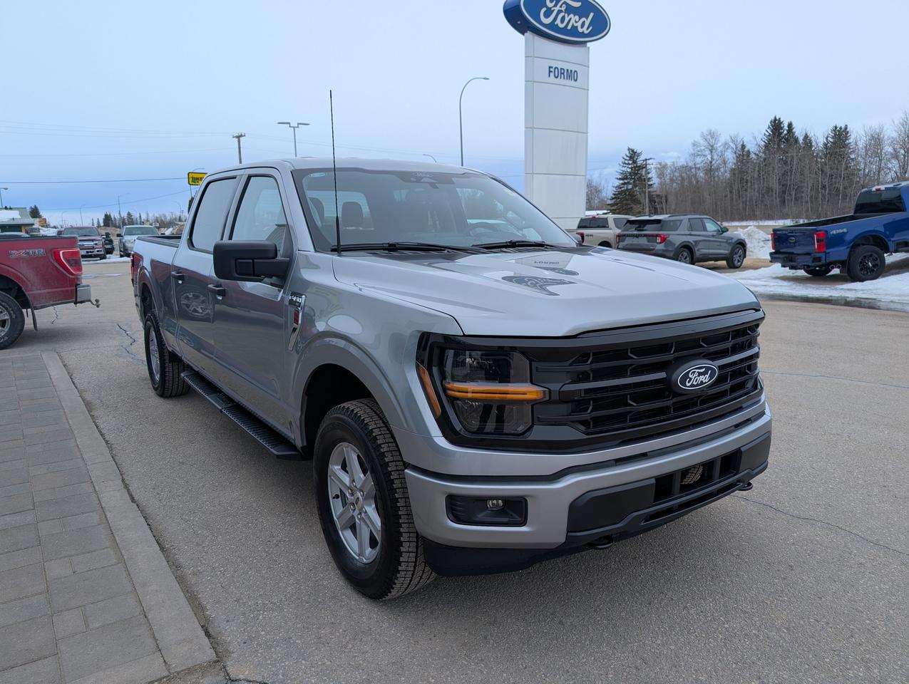 2026 Ford F-150 XLT Photo3