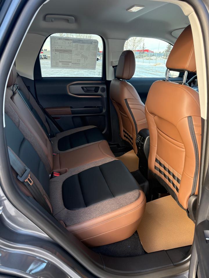 2026 Ford Bronco Sport Outer Banks Photo4