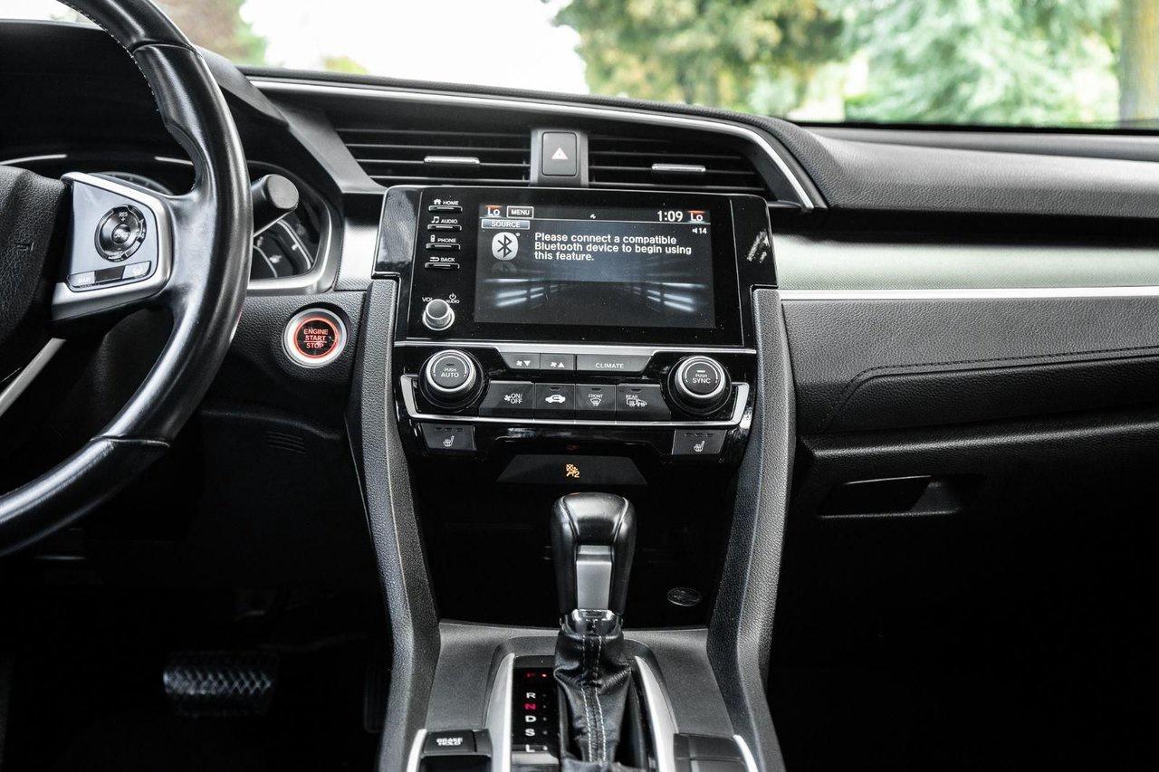 2019 Honda Civic Sedan EX Photo