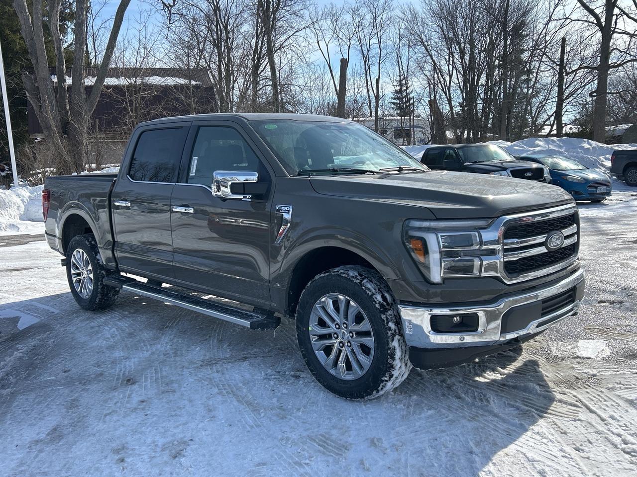 2026 Ford F-150 LARIAT 4WD SUPERCREW 5.5' BOX 502A Photo2