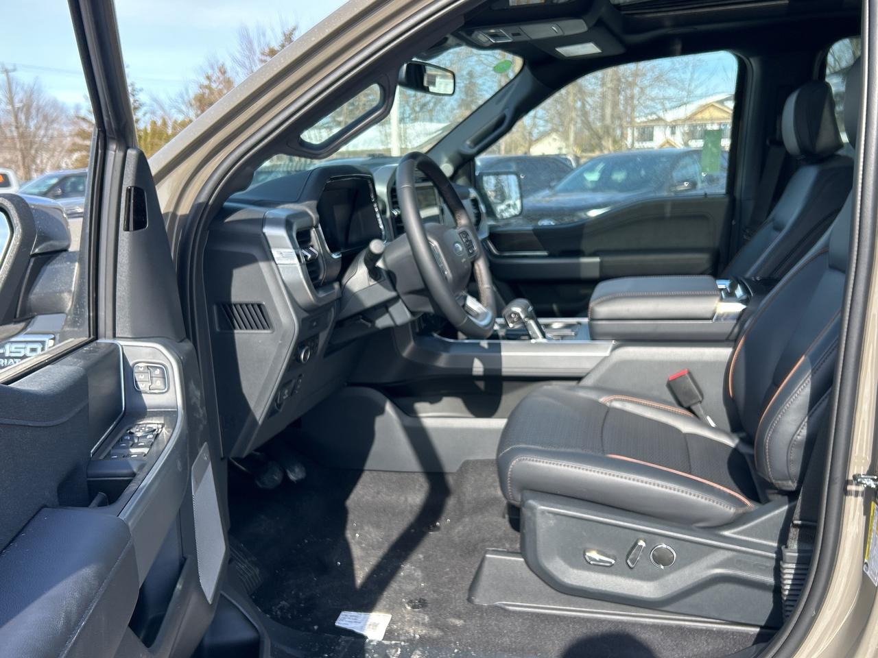 2026 Ford F-150 LARIAT 4WD SUPERCREW 5.5' BOX 502A Photo