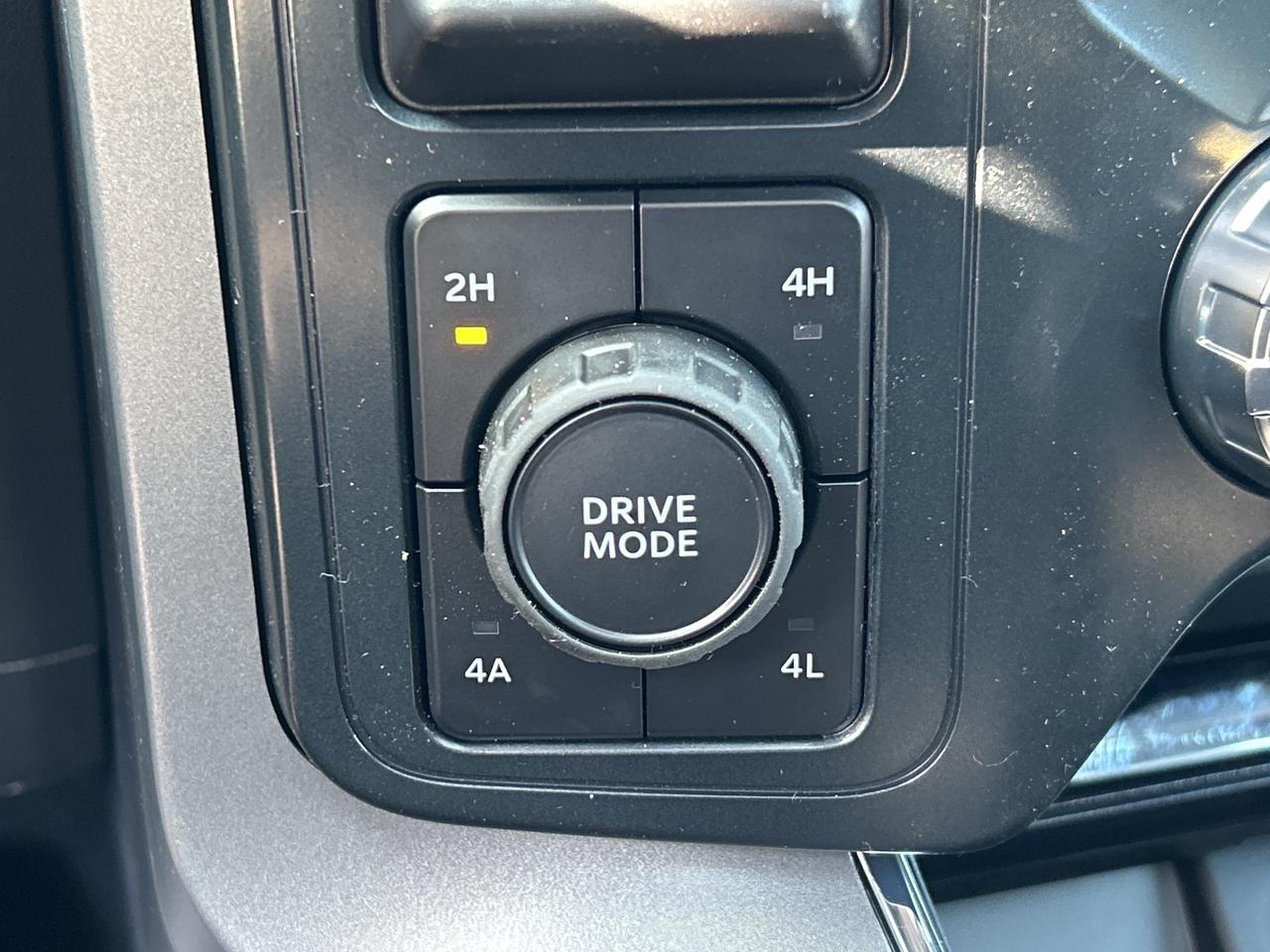 2026 Ford F-150 LARIAT 4WD SUPERCREW 5.5' BOX 502A Photo