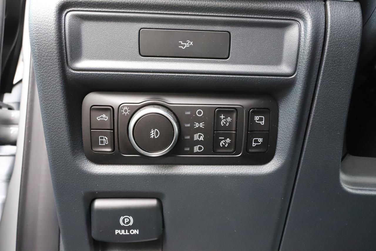 2026 Ford F-150 XLT 4WD SuperCrew 5.5' Box Photo