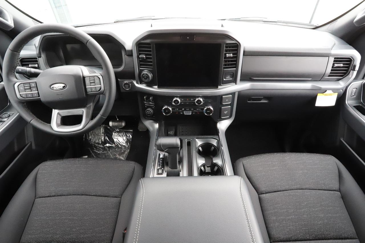 2026 Ford F-150 XLT 4WD SuperCrew 5.5' Box Photo