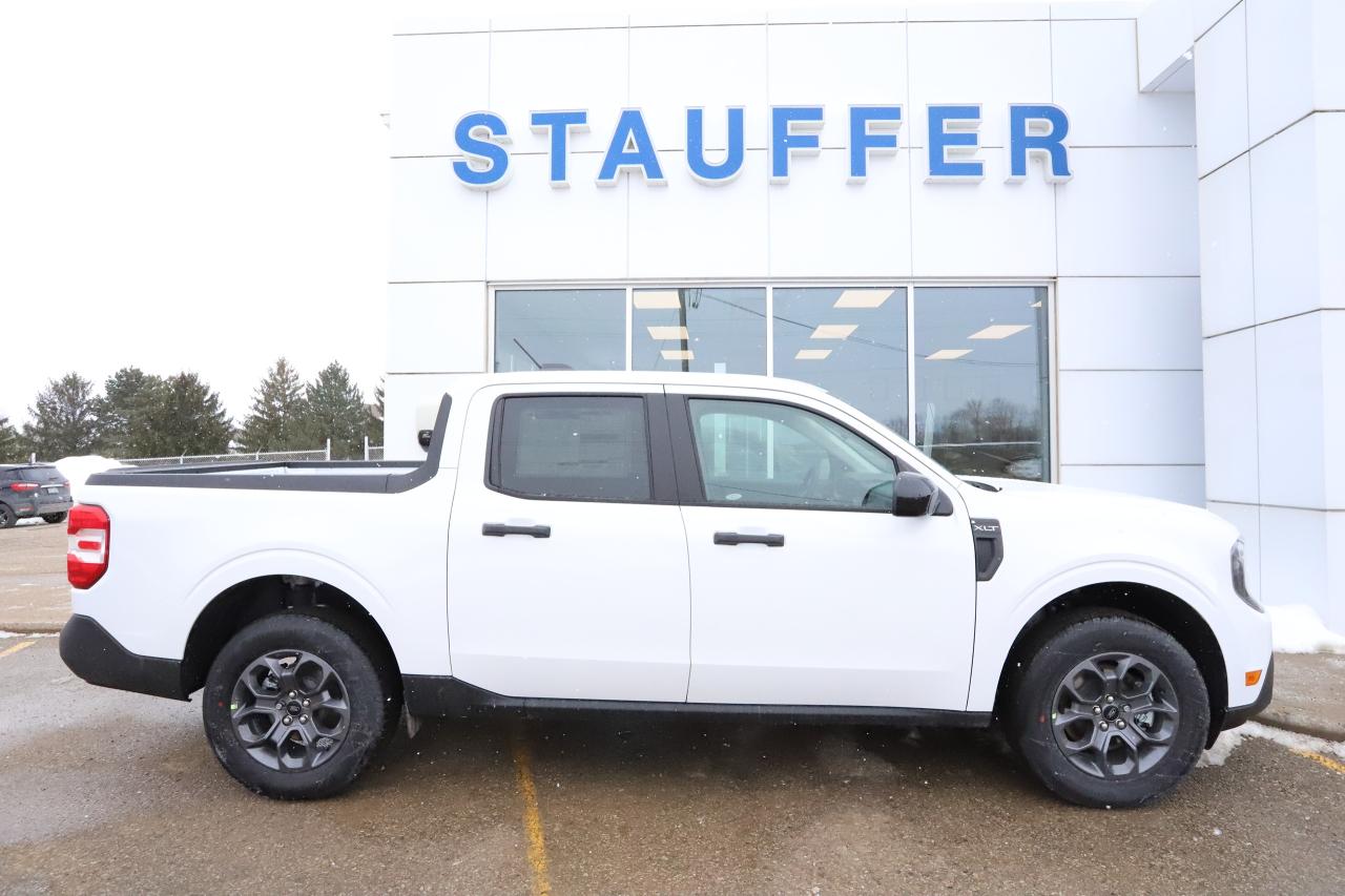 2026 Ford Maverick XLT AWD SuperCrew Photo2