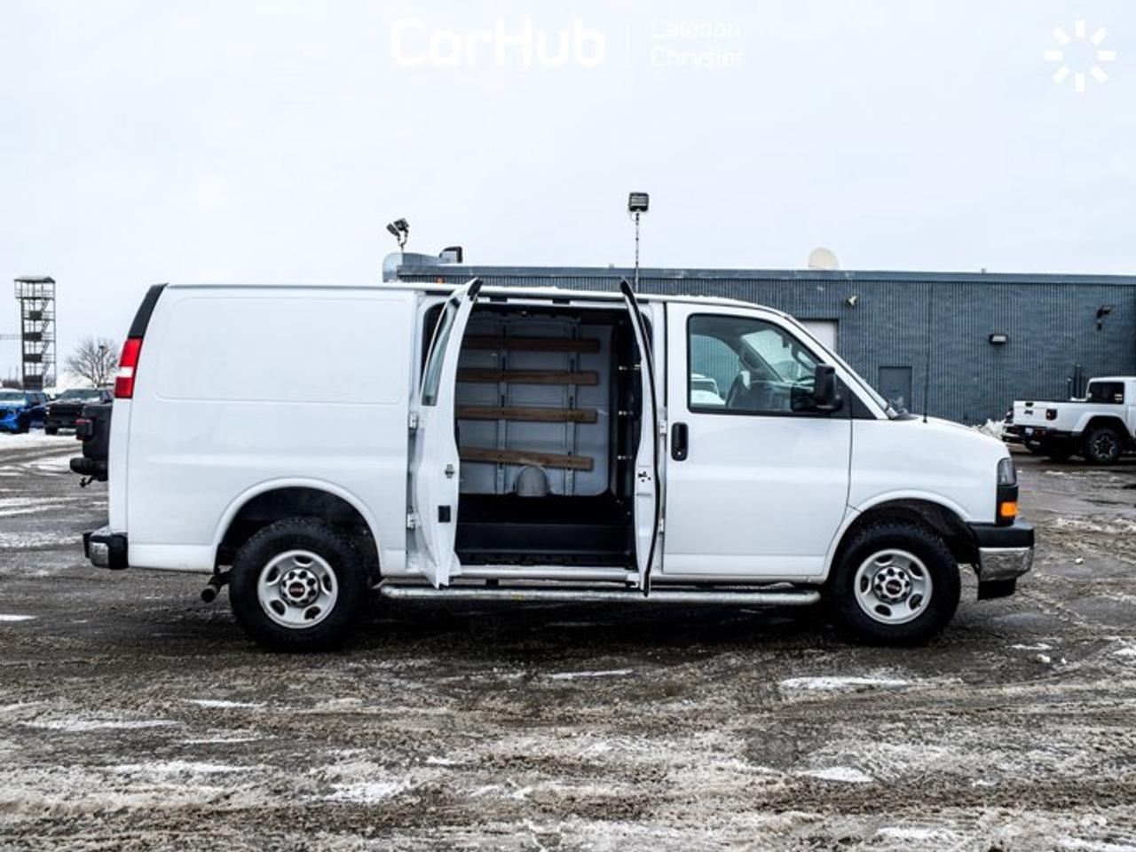 2023 GMC Savana Cargo Van RWD 2500 135" Backup Camera Air condition Photo