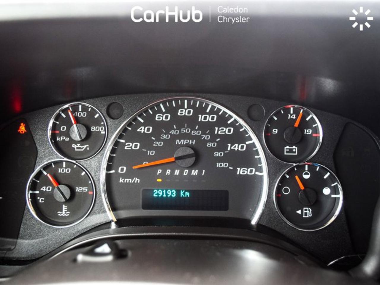 2023 GMC Savana Cargo Van RWD 2500 135" Backup Camera Air condition Photo