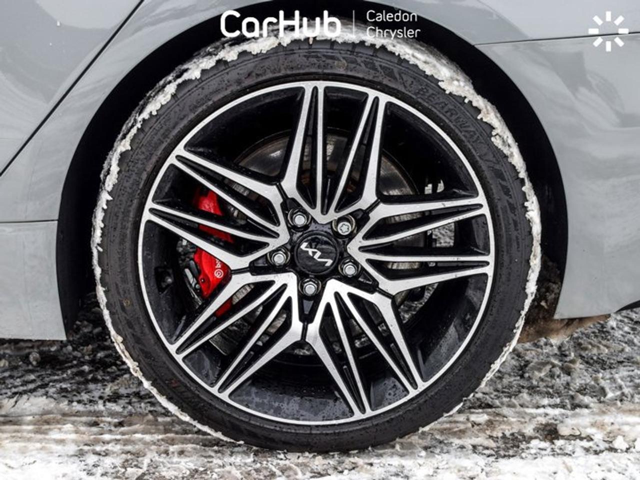 2022 Kia Stinger GT Limited AWD Sunroof Heated and Ventilated Front Seats Navigation Photo