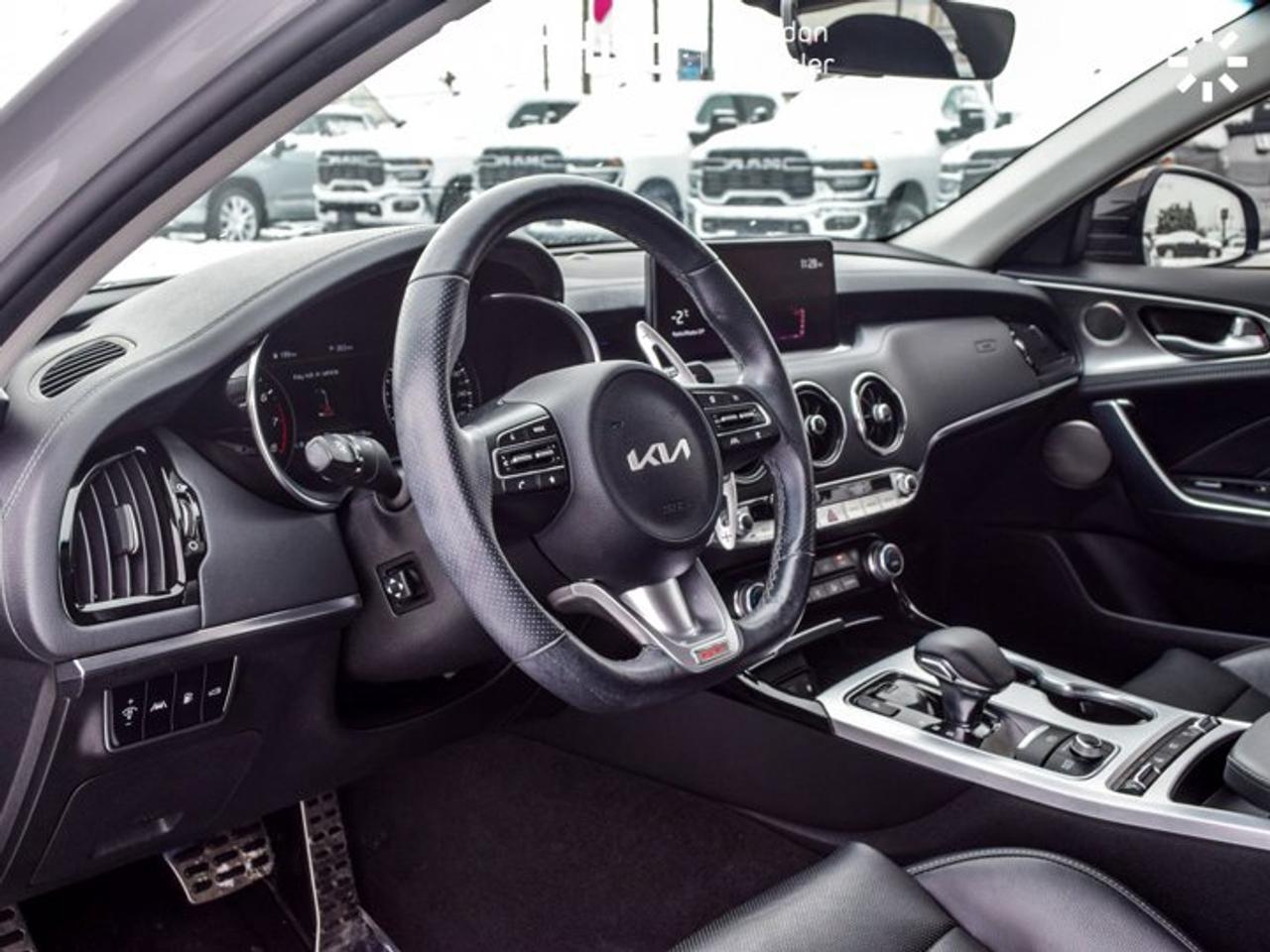 2022 Kia Stinger GT Limited AWD Sunroof Heated and Ventilated Front Seats Navigation Photo