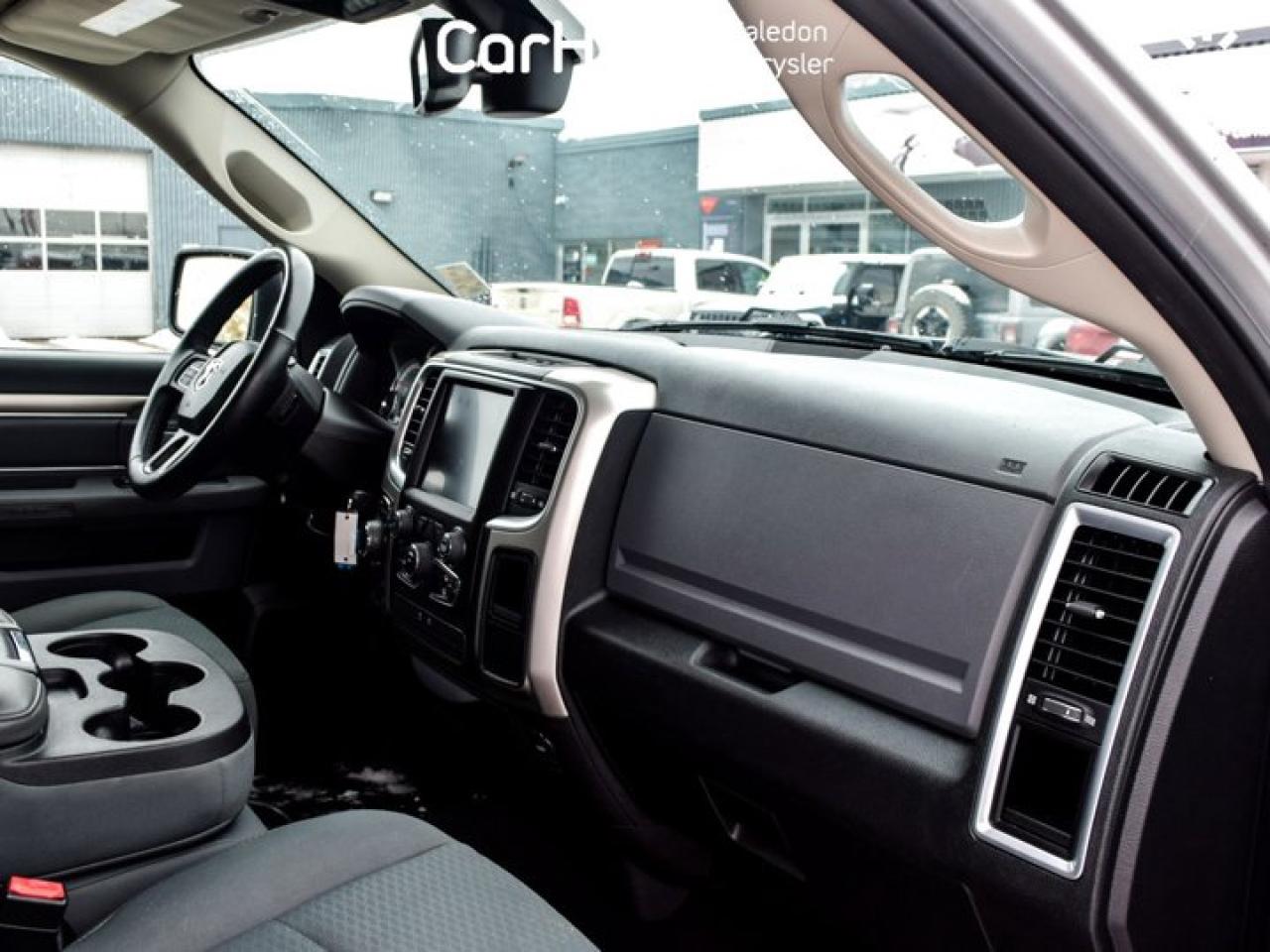 2016 RAM 1500 Big Horn 4x4 Crew Cab 149"Tonneau Cover Navi Bluetooth Side Steps Photo