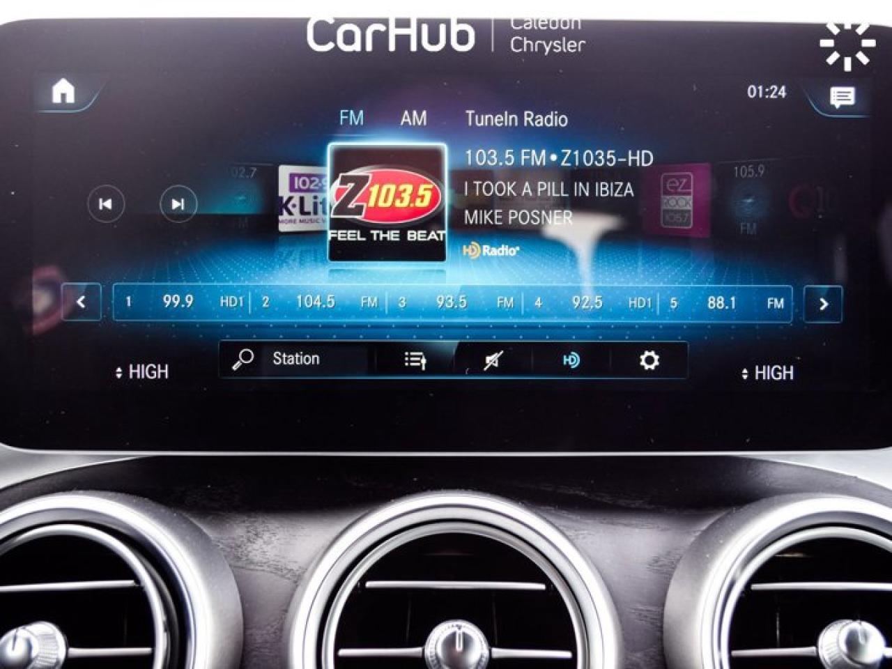 2020 Mercedes-Benz GLC GLC 300 Photo