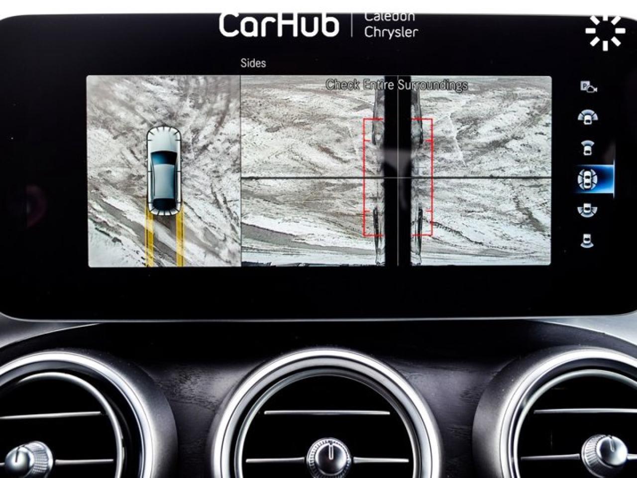 2020 Mercedes-Benz GLC GLC 300 Photo