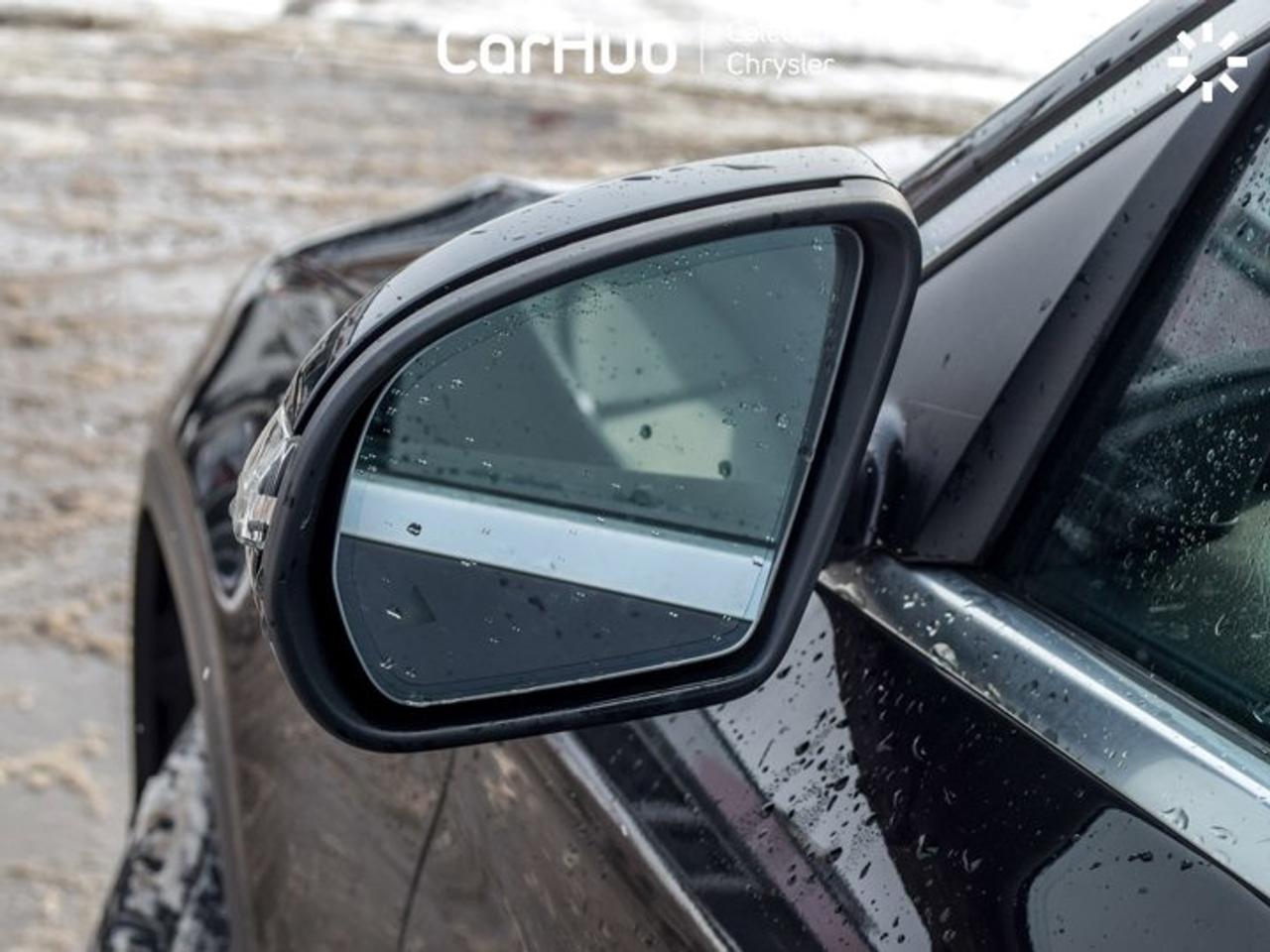 2020 Mercedes-Benz GLC GLC 300 4MATIC Coupe Sunroof Navigation 360 Camera Blind Spot Photo