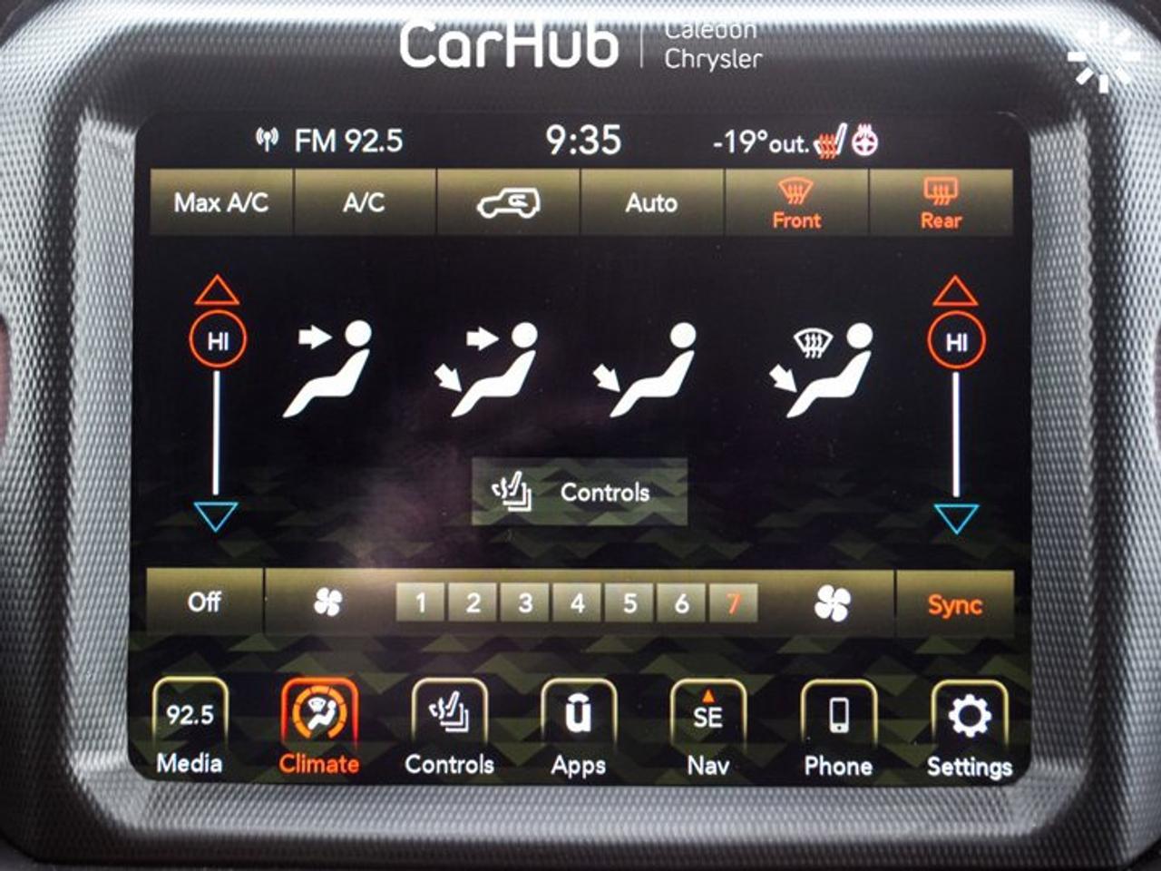 2021 Jeep Wrangler Unlimited Rubicon Freedom Top Navi Heated front Seats Remote Start Photo