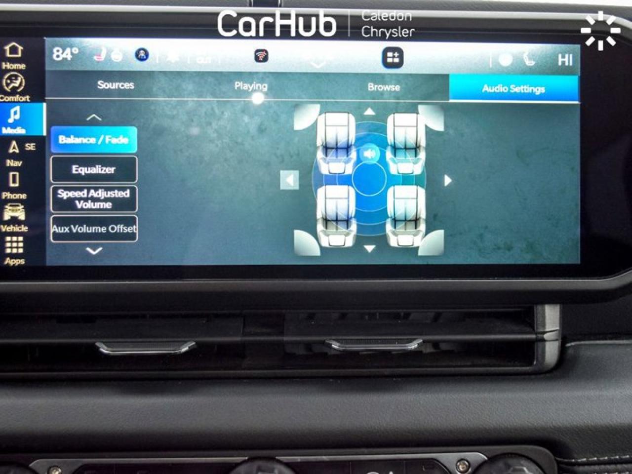 2024 Jeep Wrangler Sahara 4 Door 4x4 Dual Top Leather Navi Remote Start Alloy Rims Photo