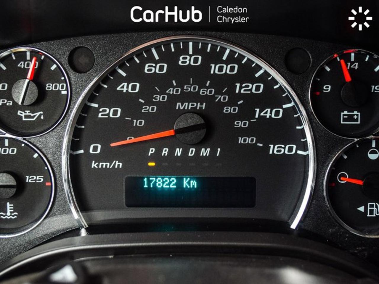 2024 Chevrolet Express Cargo Van RWD 2500 135"Backup Camera Air condition Photo