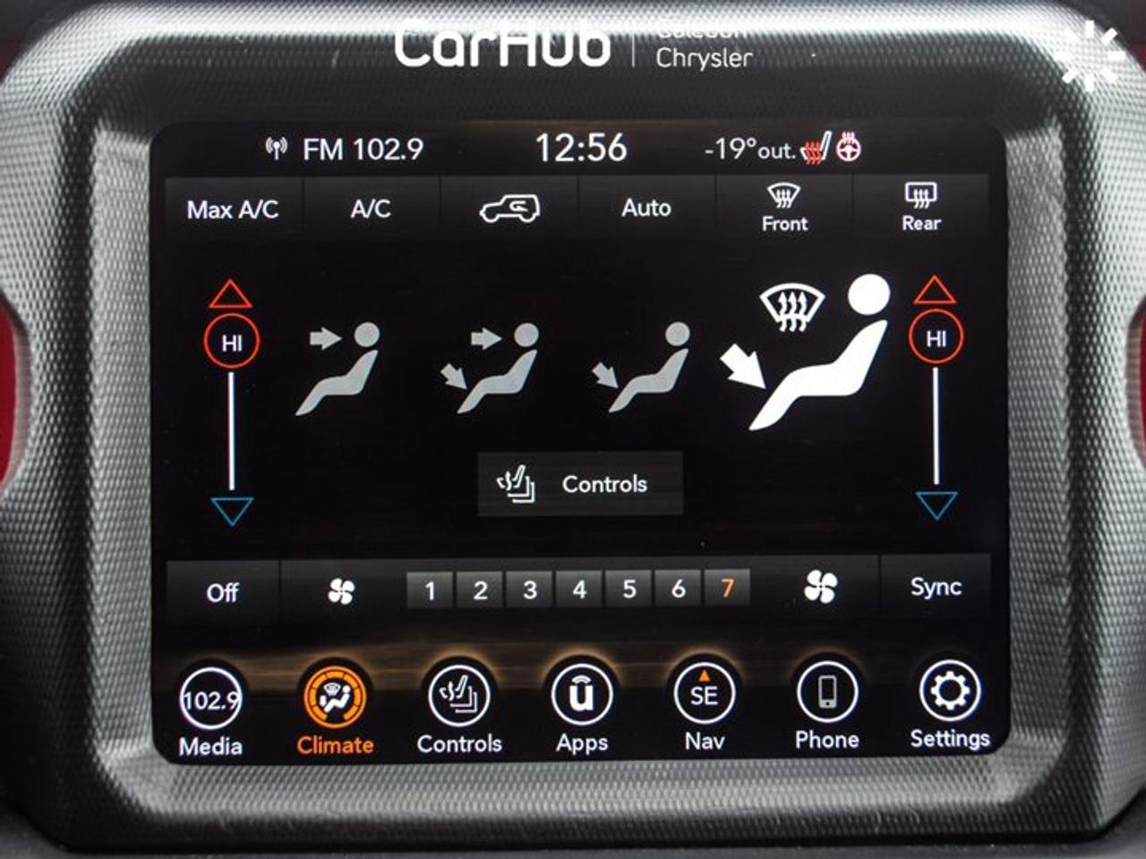 2021 Jeep Wrangler Unlimited Rubicon Freedom Top Navi Heated front Seats Remote Start Photo2