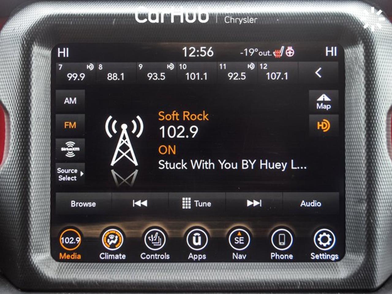 2021 Jeep Wrangler Unlimited Rubicon Freedom Top Navi Heated front Seats Remote Start Photo