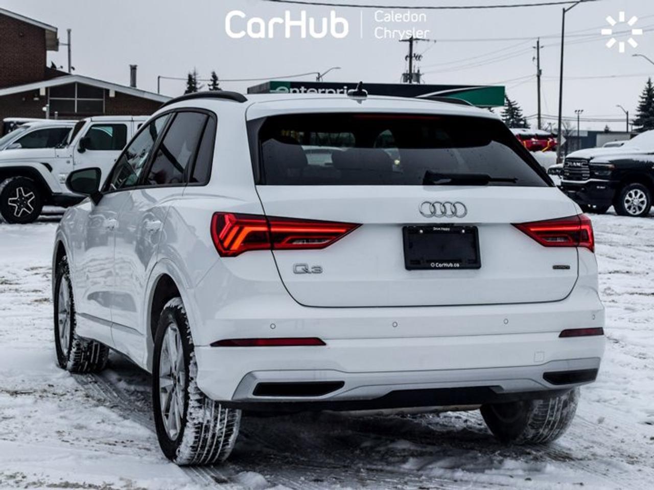 2022 Audi Q3 Komfort Quattro Pano Sunroof Leather Heated Front Seats Photo