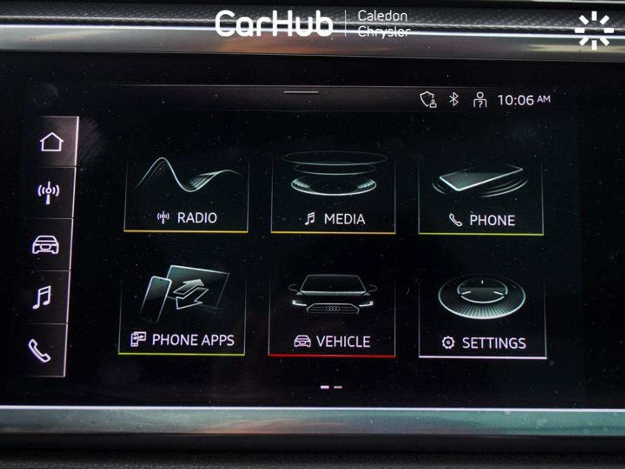 2022 Audi Q3 Komfort Quattro Pano Sunroof Leather Heated Front Seats Photo