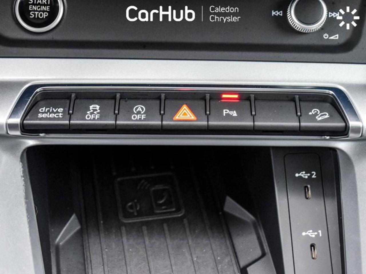 2022 Audi Q3 Komfort Quattro Pano Sunroof Leather Heated Front Seats Photo