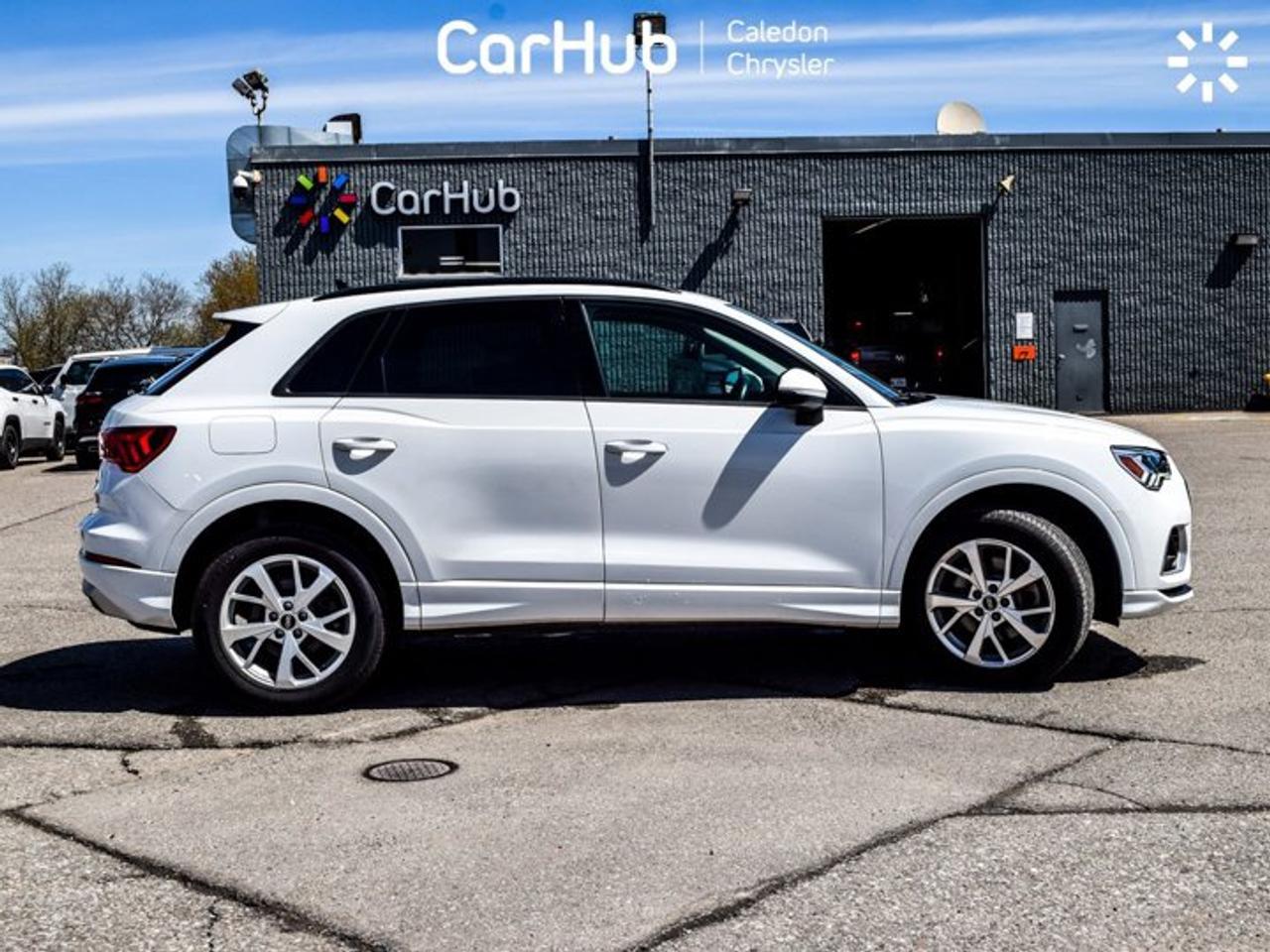 2022 Audi Q3 Komfort Quattro Pano Sunroof Leather Heated Front Seats Photo