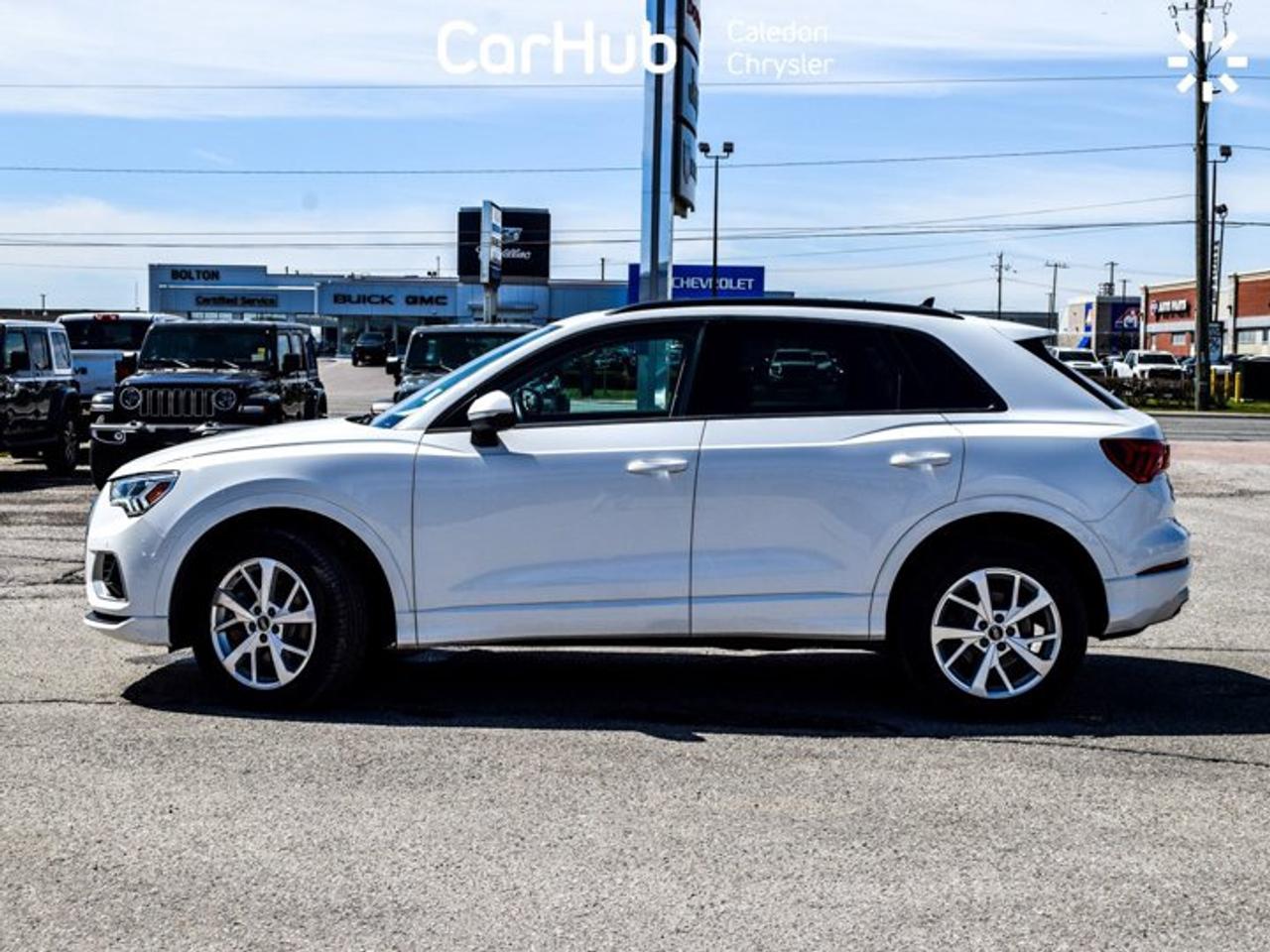 2022 Audi Q3 Komfort Quattro Pano Sunroof Leather Heated Front Seats Photo
