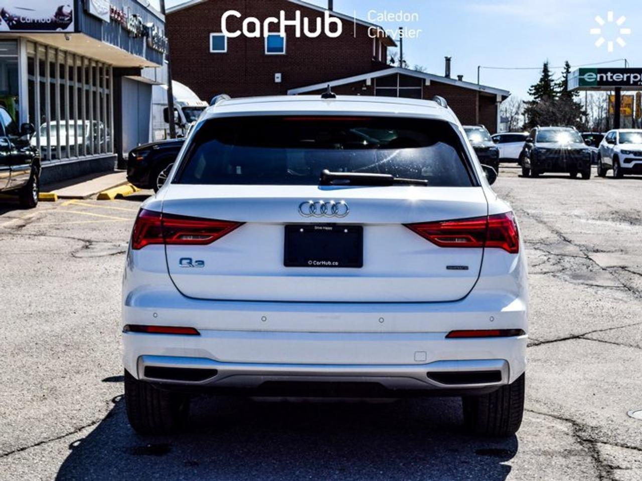 2022 Audi Q3 Komfort Quattro Pano Sunroof Leather Heated Front Seats Photo
