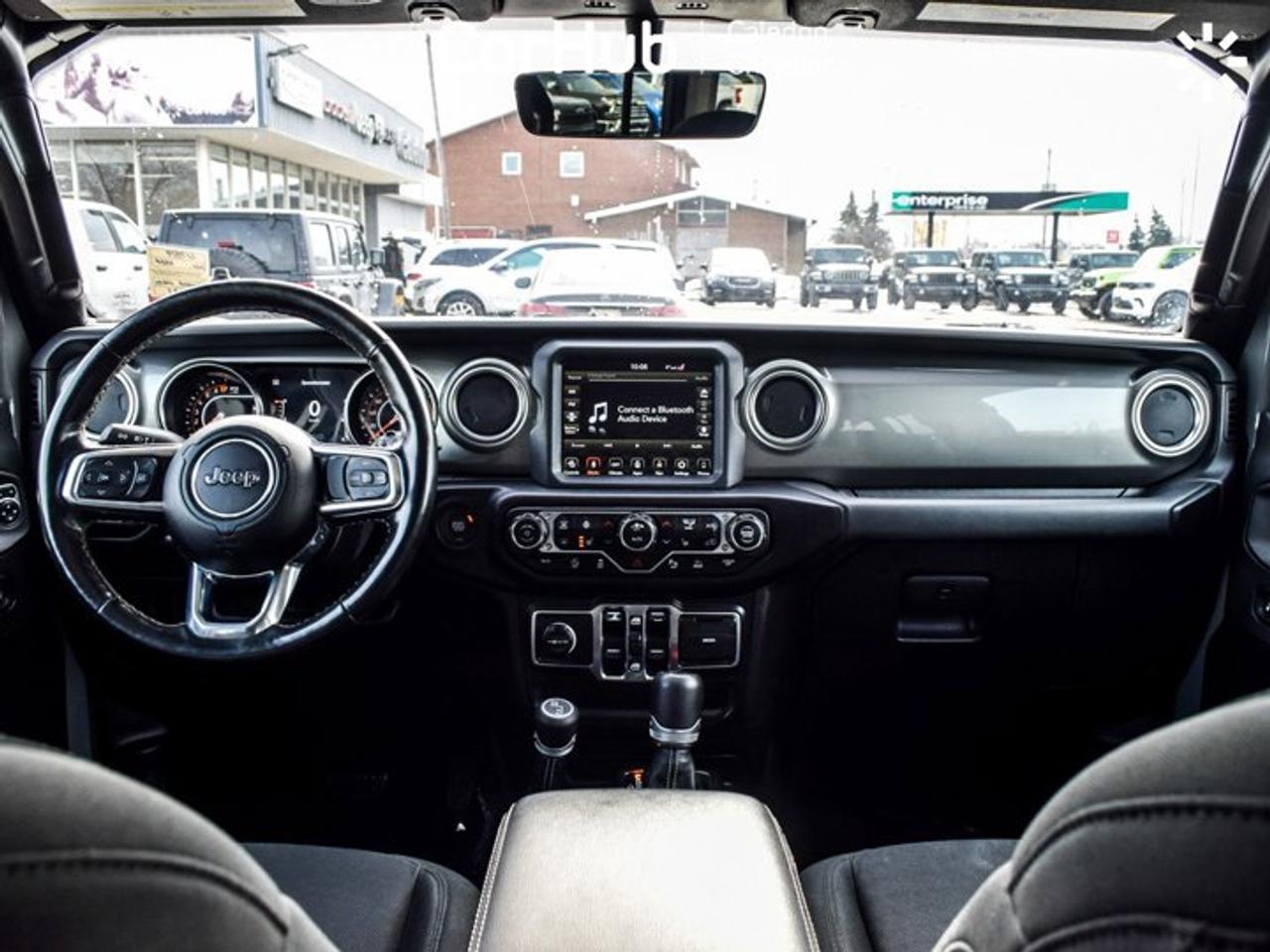 2021 Jeep Wrangler Unlimited Sahara Freedom Top Navi Remote Star Heated Front Seats Photo