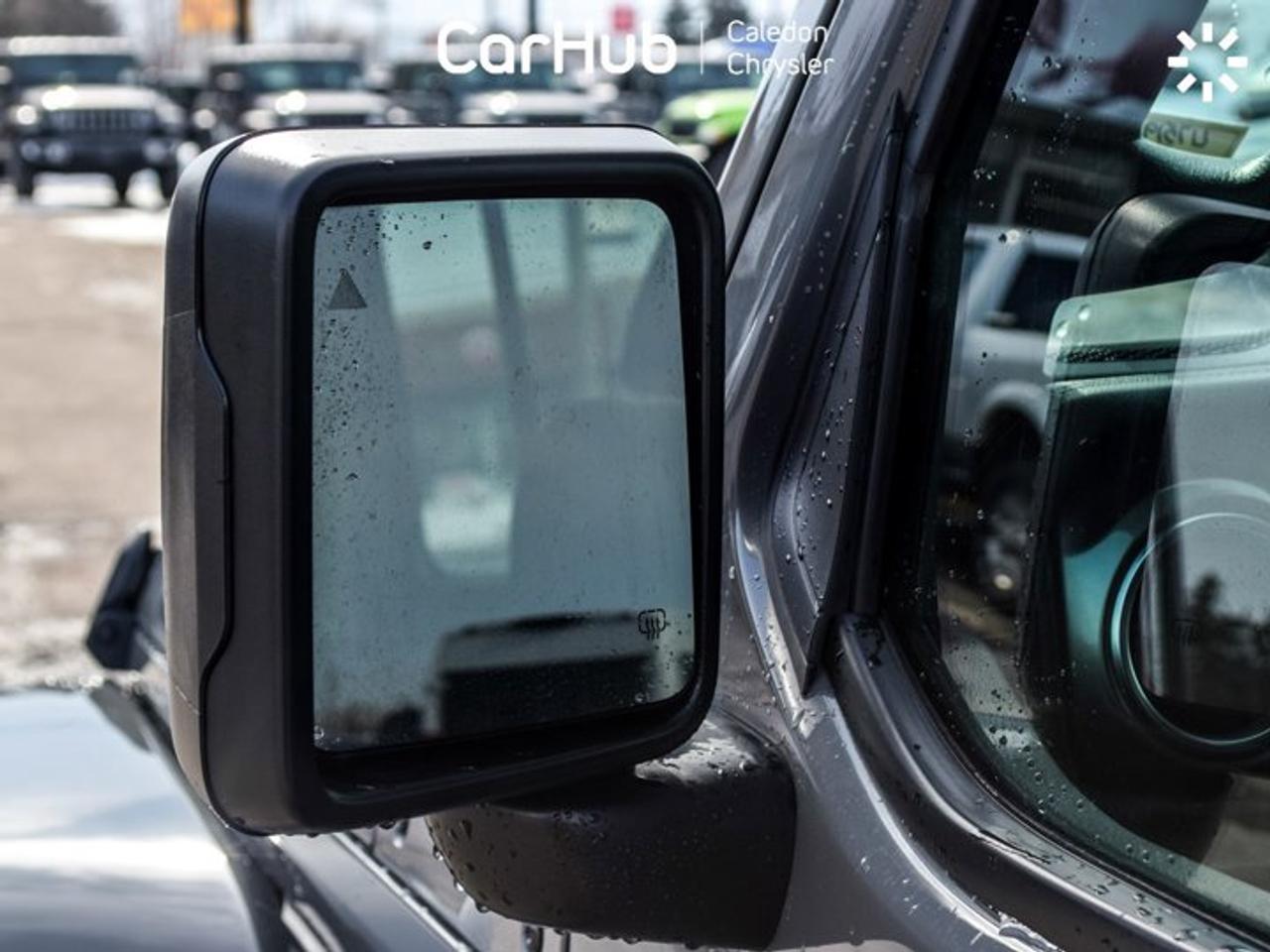 2021 Jeep Wrangler Unlimited Sahara Freedom Top Navi Remote Star Heated Front Seats Photo