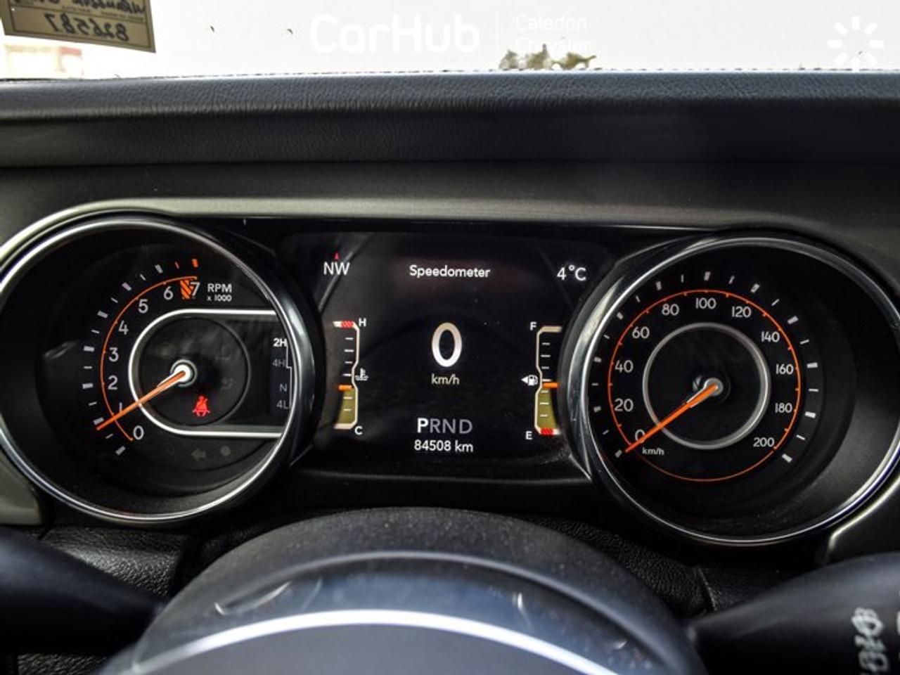 2021 Jeep Wrangler Unlimited Sahara Freedom Top Navi Remote Star Heated Front Seats Photo