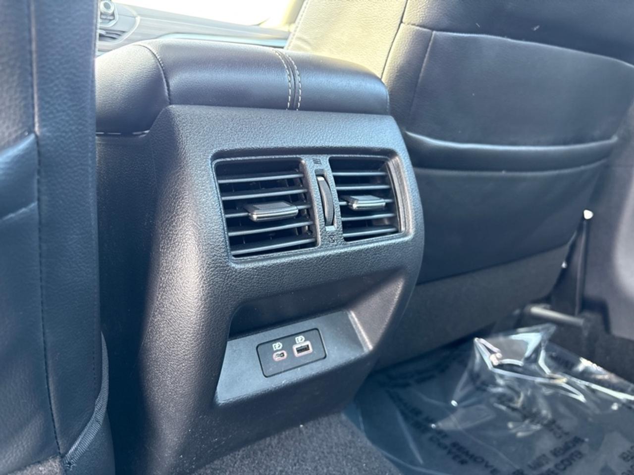 2019 Nissan Altima Platinum  Platinum edition Photo