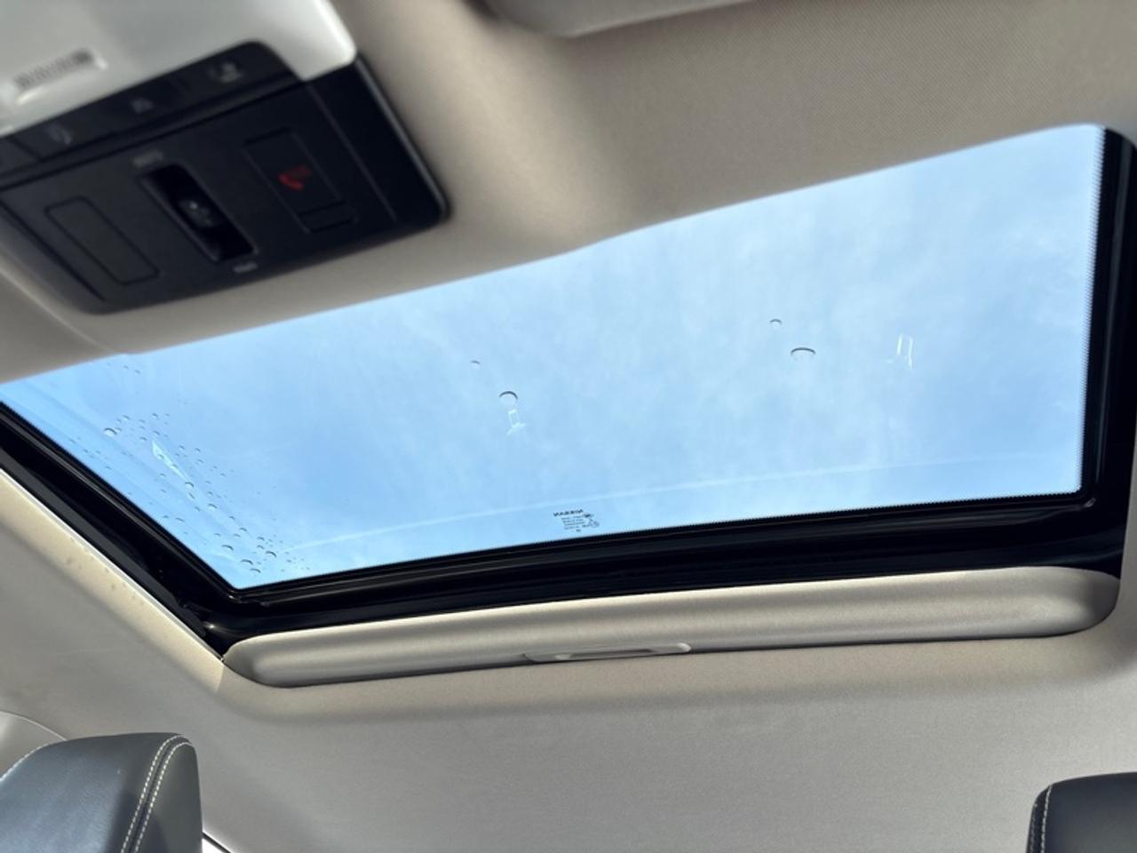 2019 Nissan Altima Platinum  Platinum edition Photo