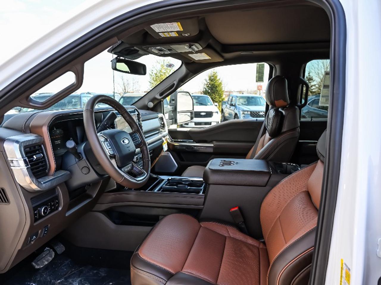 2026 Ford F-350 Super Duty SRW King Ranch Photo