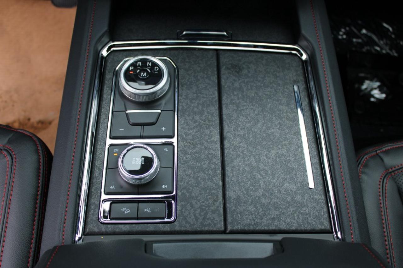 2024 Ford Expedition Limited MAX Photo