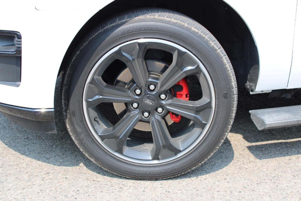 2024 Ford Expedition Limited MAX Photo3