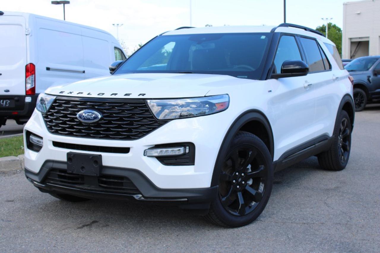 2024 Ford Explorer ST-Line Photo