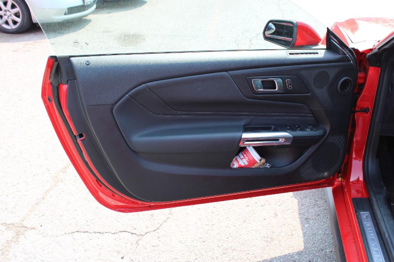 2025 Ford Mustang GT Premium Convertible Photo