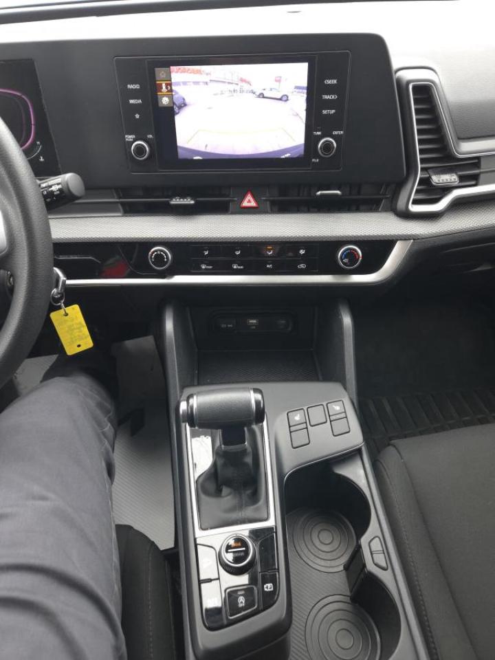 2024 Kia Sportage LX AWD Photo