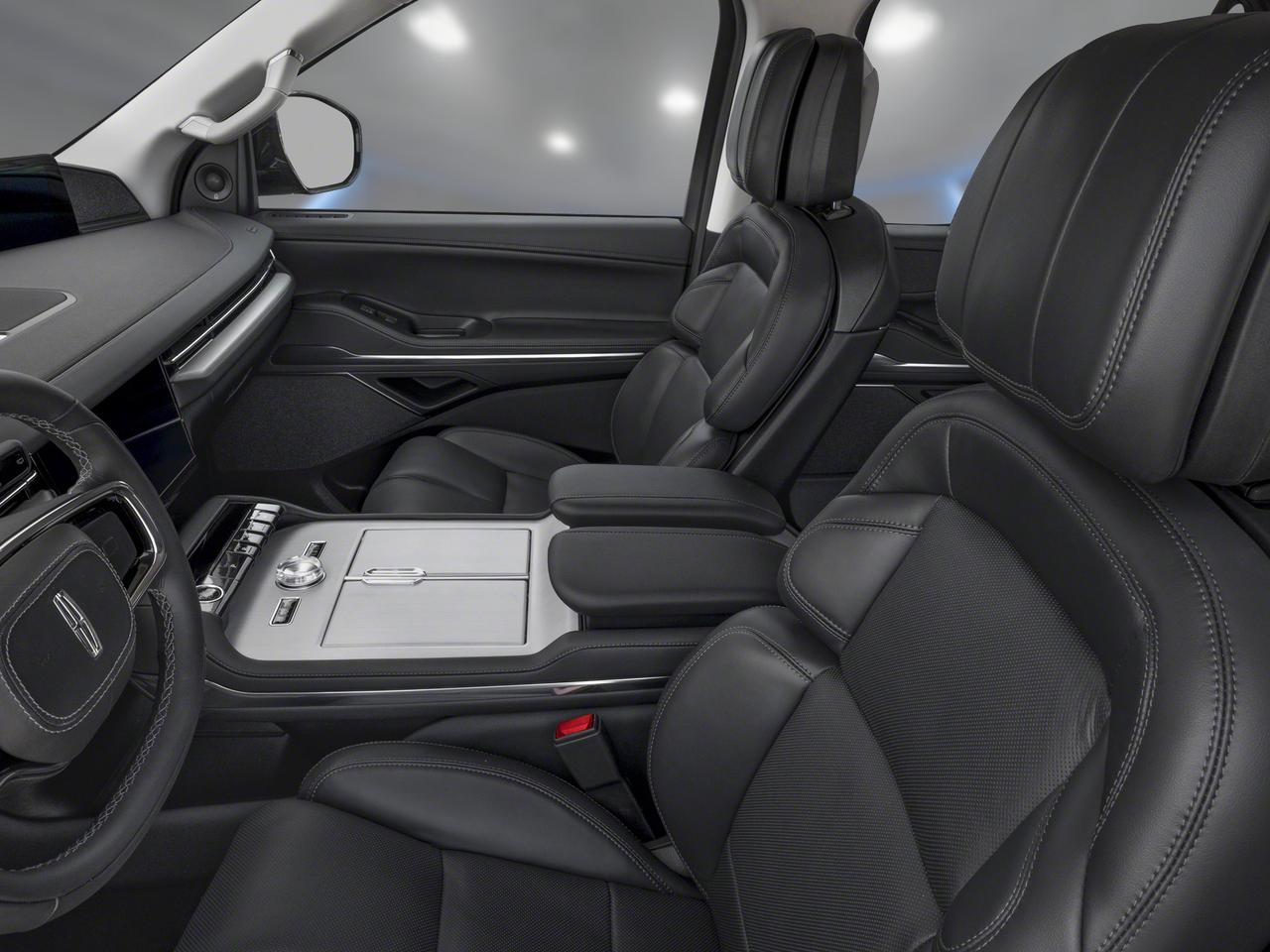 2026 Lincoln Navigator Reserve Photo