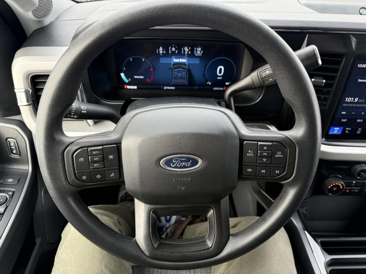 2023 Ford F-250 Super Duty SRW XLT 4WD SUPERCAB 8' BOX Photo