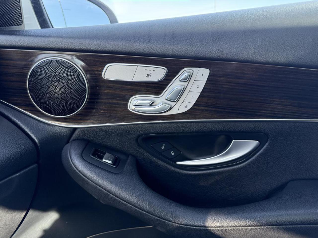 2020 Mercedes-Benz GLC GLC 300 4MATIC SUV Photo