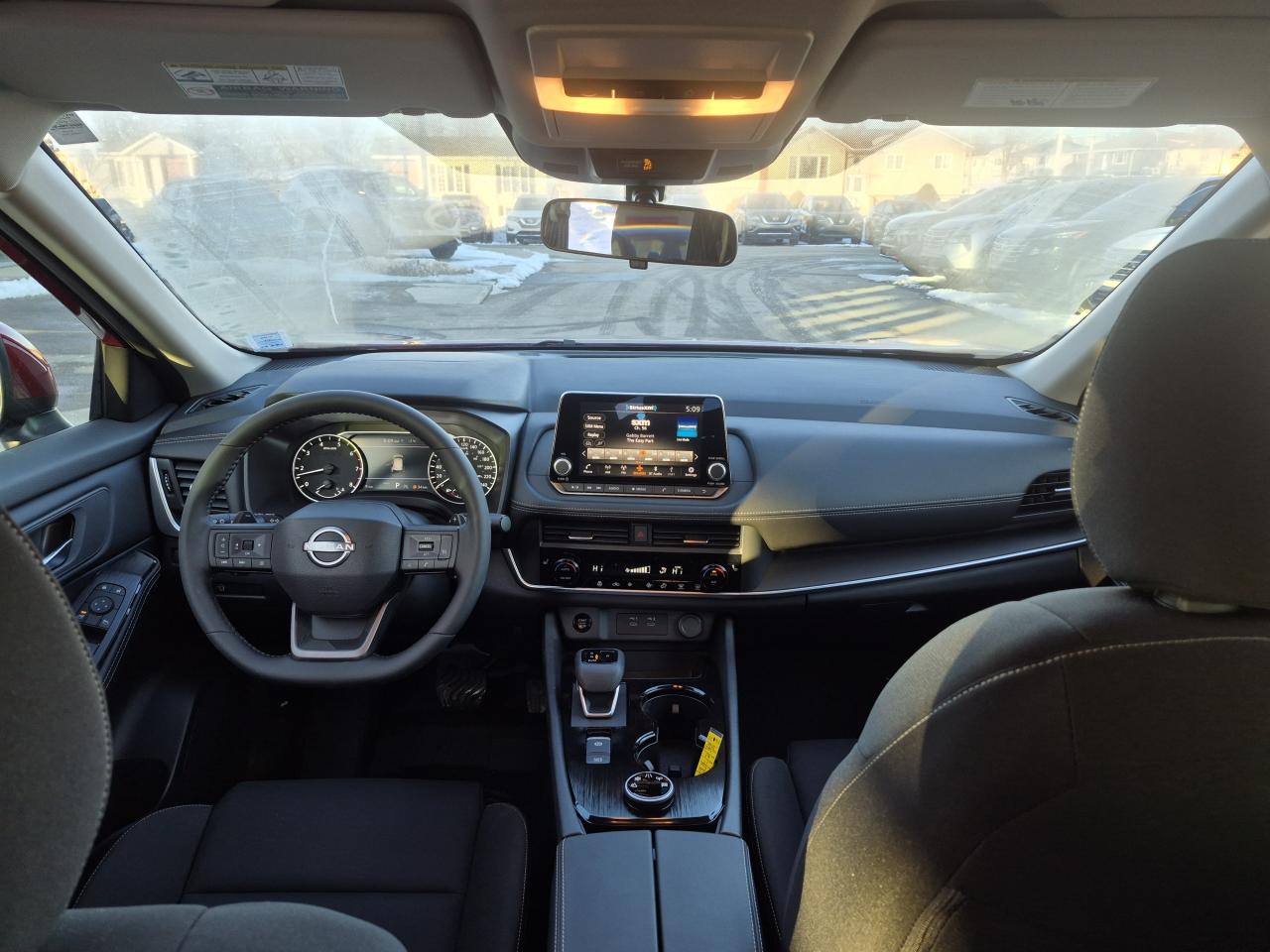 2026 Nissan Rogue S Photo11