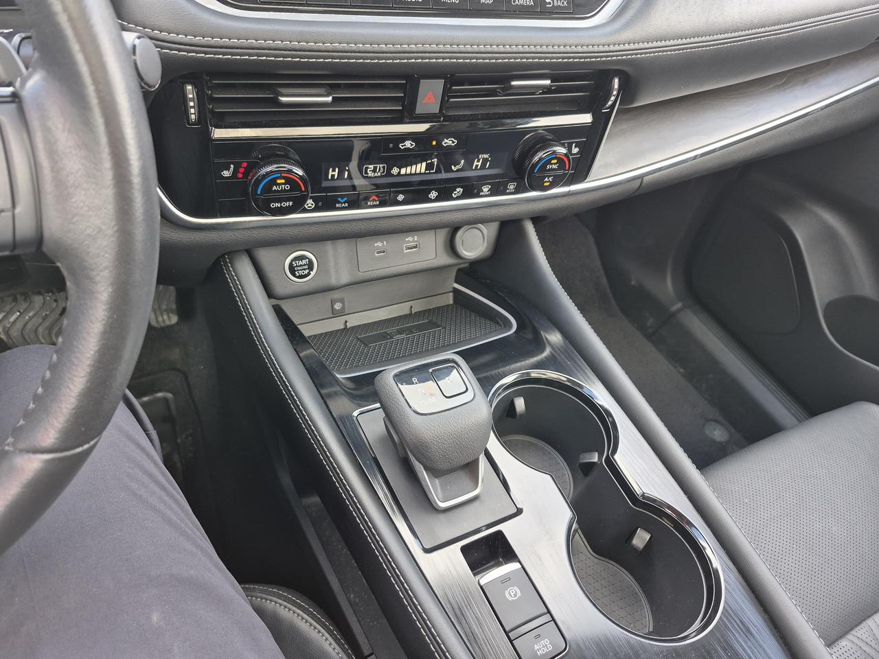 2023 Nissan ROGUE PLATINUM AWD HEADS UP DISPLAY, MEMORY SEATS Photo