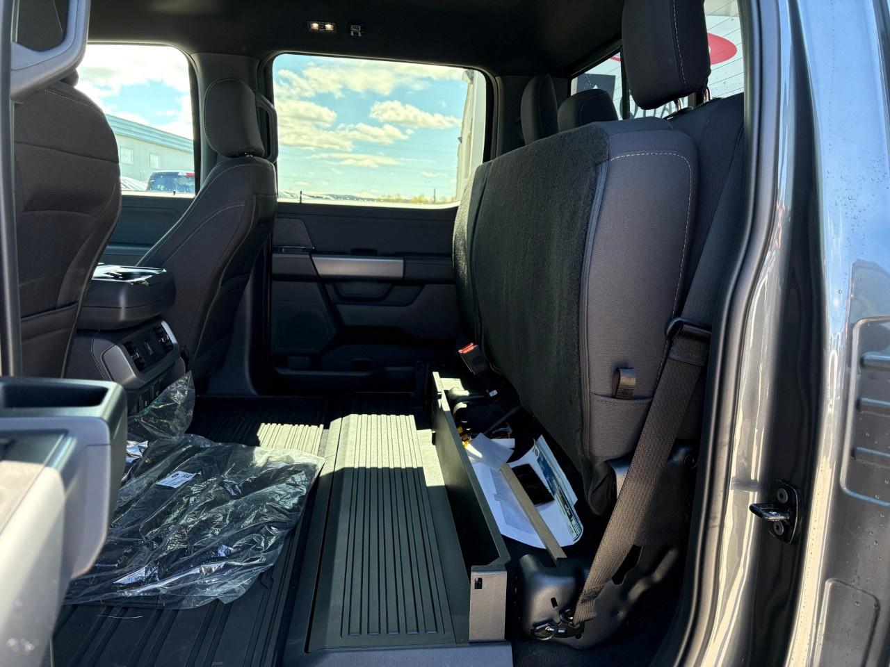 2026 Ford F-150 XLT 4WD SuperCrew 5.5' Box Photo